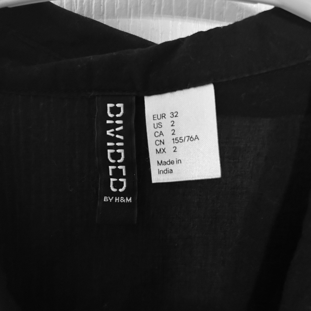 H&M Divided Black Blouse - Picture 3 of 7
